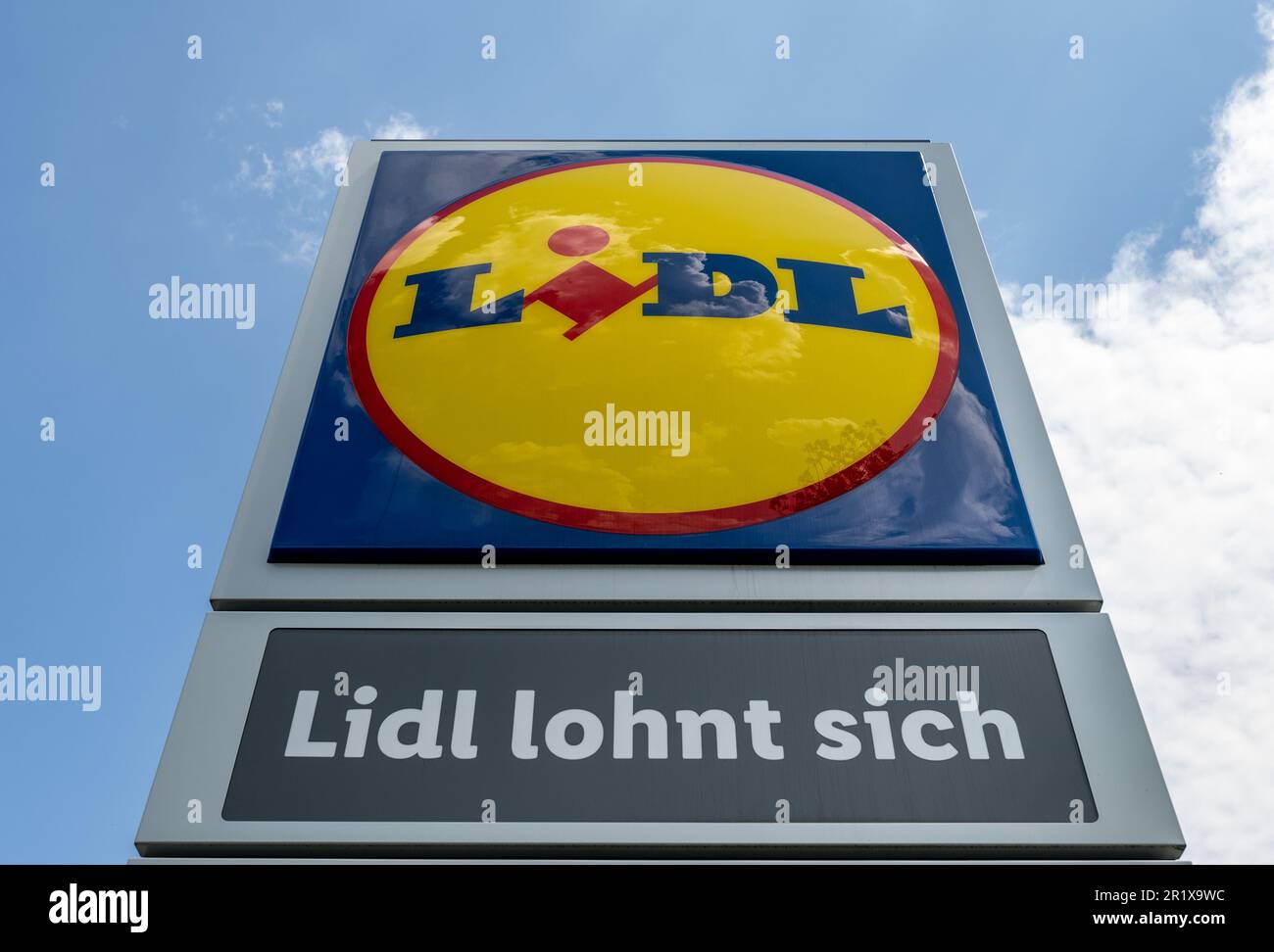 Leipzig, Germany. 15th May, 2023. A stele with the logo of the
