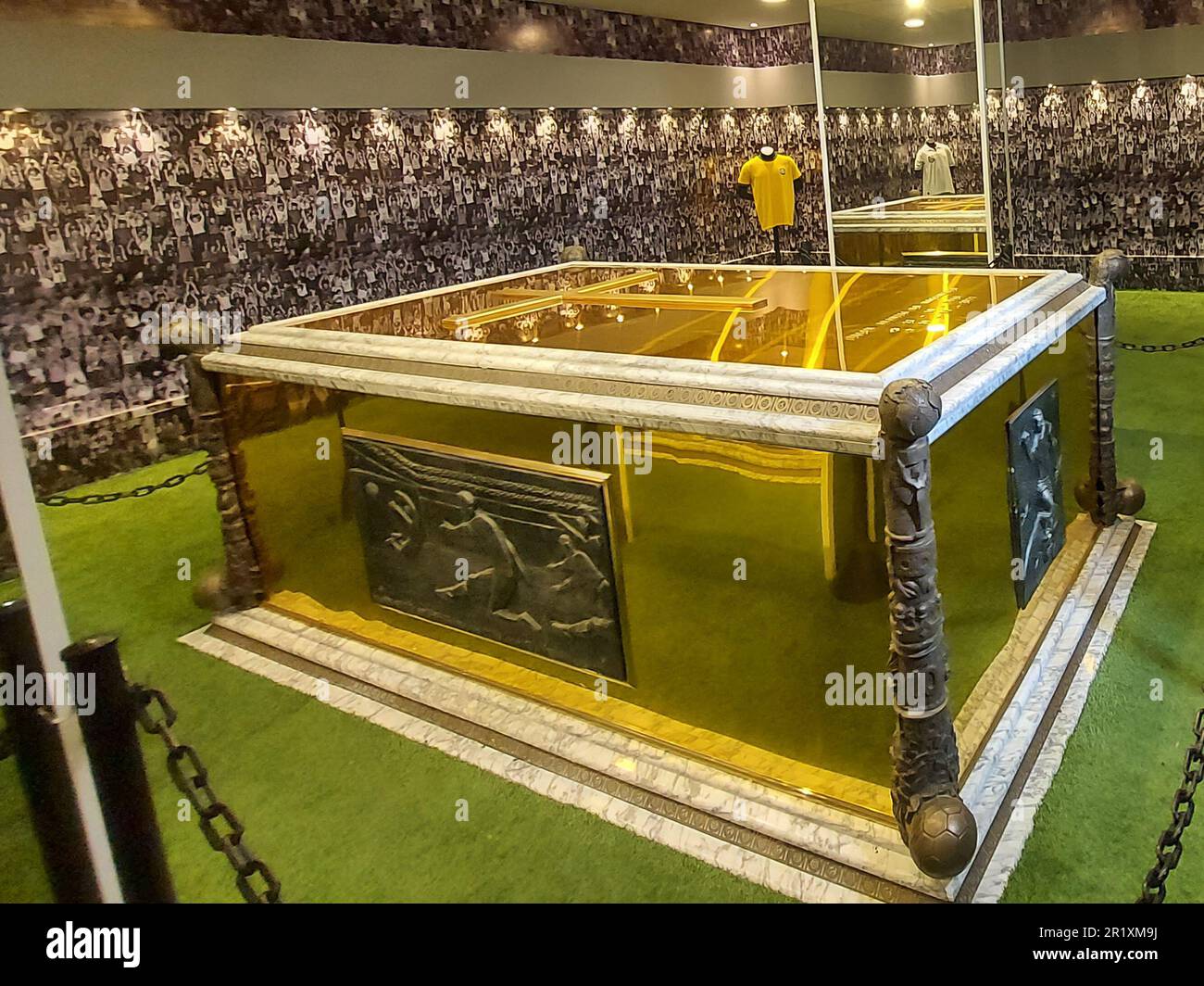 Santos, Sao Paulo, Brazil. 15th May, 2023. After approximately five months from the date of the death of Pele, the King of Soccer, the Vertical Memorial Cemetery authorized public visit to the player's tomb in Bairro do Marape in Santos. (Credit Image: © Luigi Bongiovanni/TheNEWS2 via ZUMA Press Wire) EDITORIAL USAGE ONLY! Not for Commercial USAGE! Credit: ZUMA Press, Inc./Alamy Live News Stock Photo