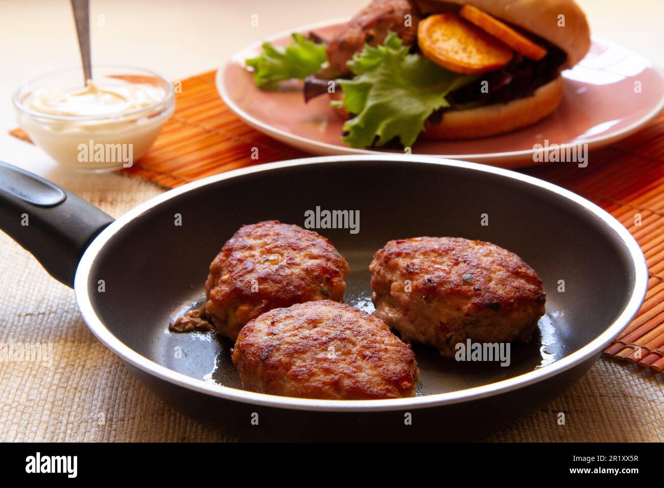 Russian steaks (Filetes rusos) are similar to a regular hamburger