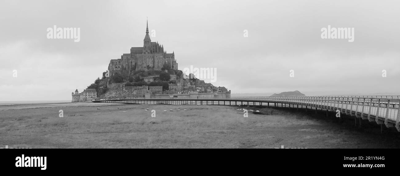 Bridge leading towards Le MontSaintMichel Stock Photo Alamy