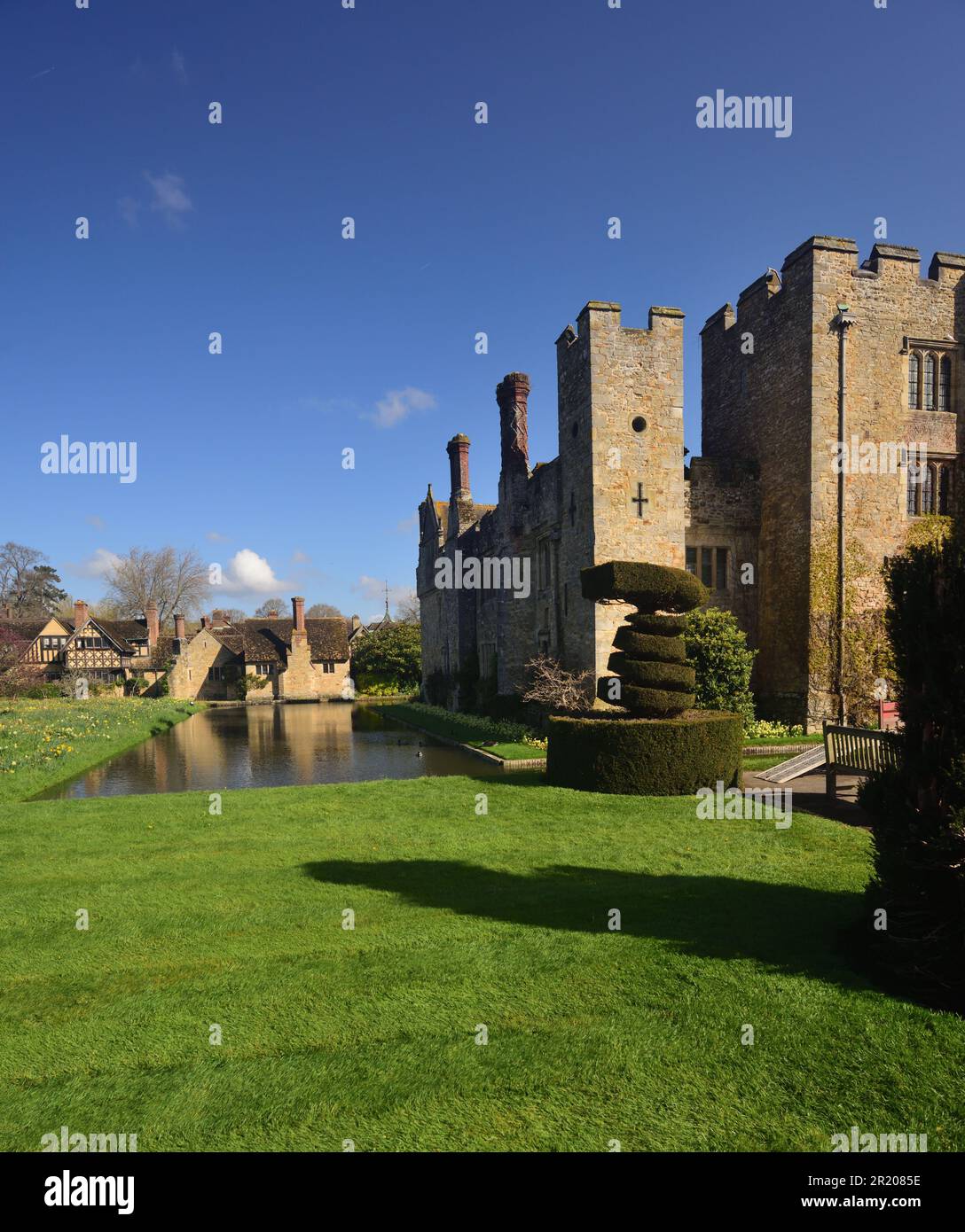 Hever Castle, Kent, including the later Anne Boleyn Wing Stock Photo