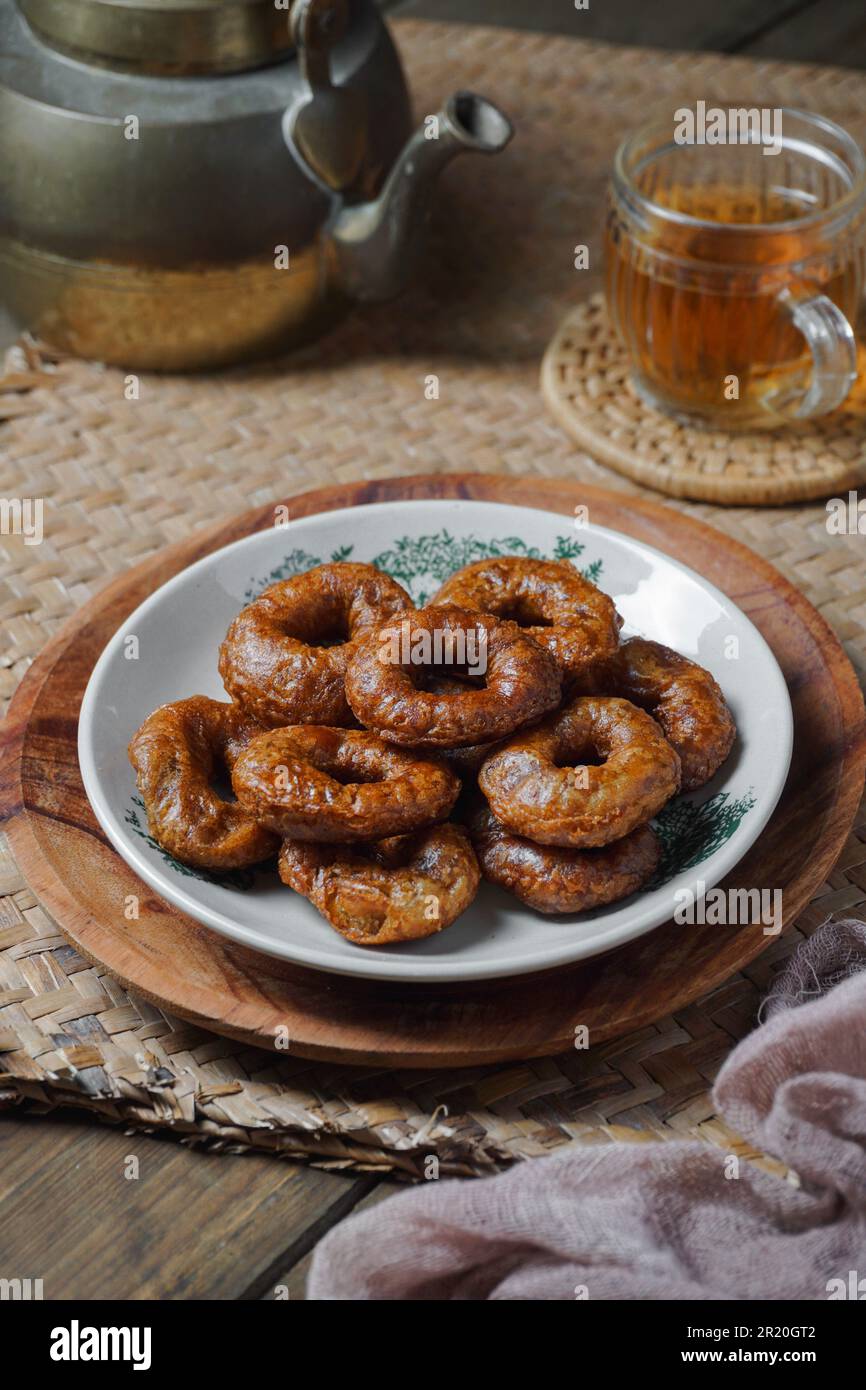 Malay traditional snack called "Peneram, Denderam, or Adhirasam" is