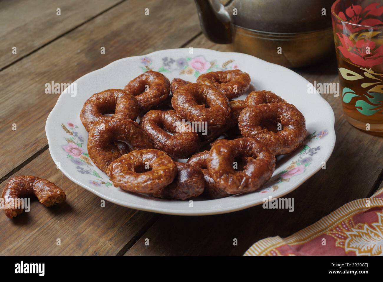 Malay traditional snack called "Peneram, Denderam, or Adhirasam" is