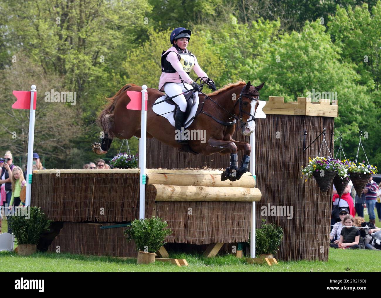 Bartlett from Great Britain riding Spano de Nazca in the Cross