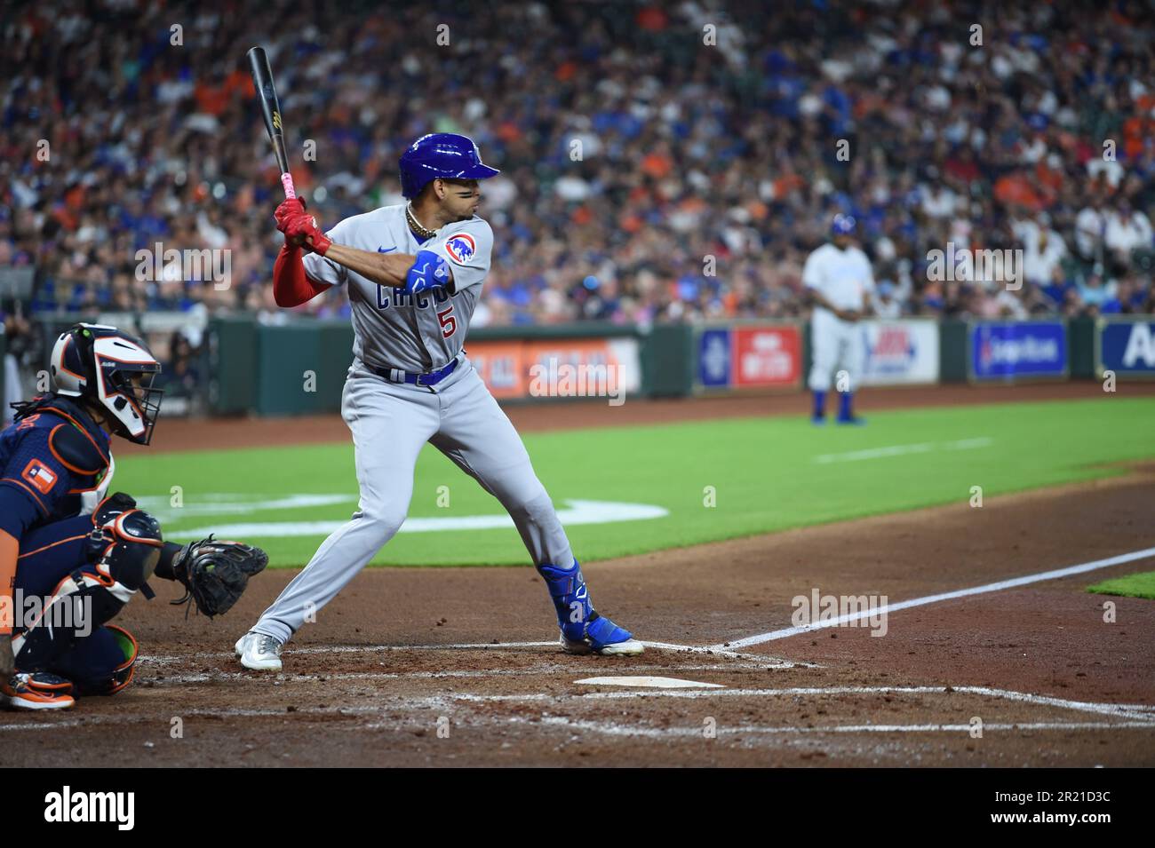 Chicago Cubs center fielder Christopher Morel (5) batting in the top of