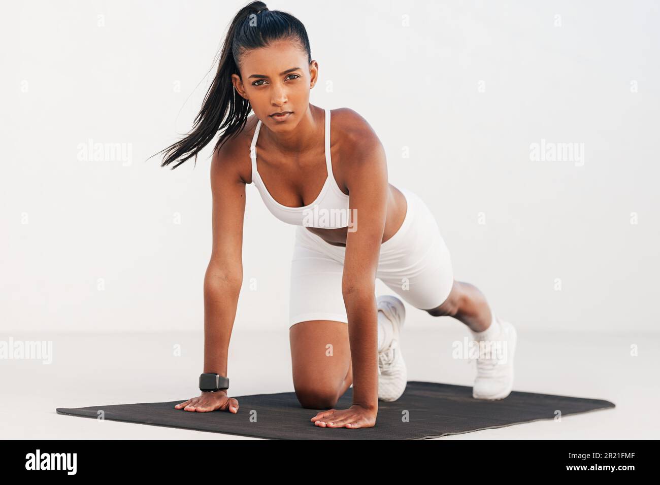 Core exercises hi-res stock photography and images - Alamy