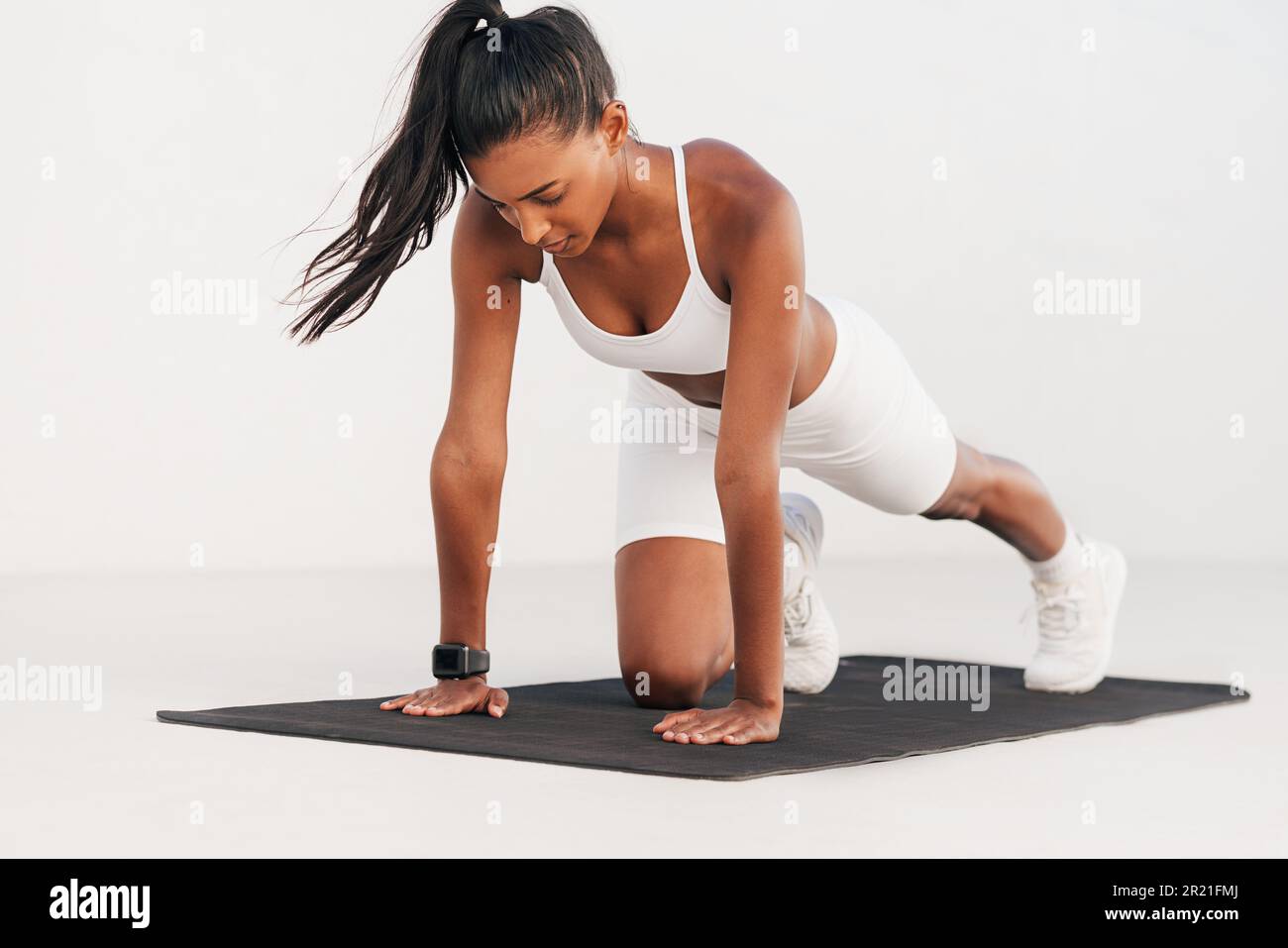 Core exercises hi-res stock photography and images - Alamy