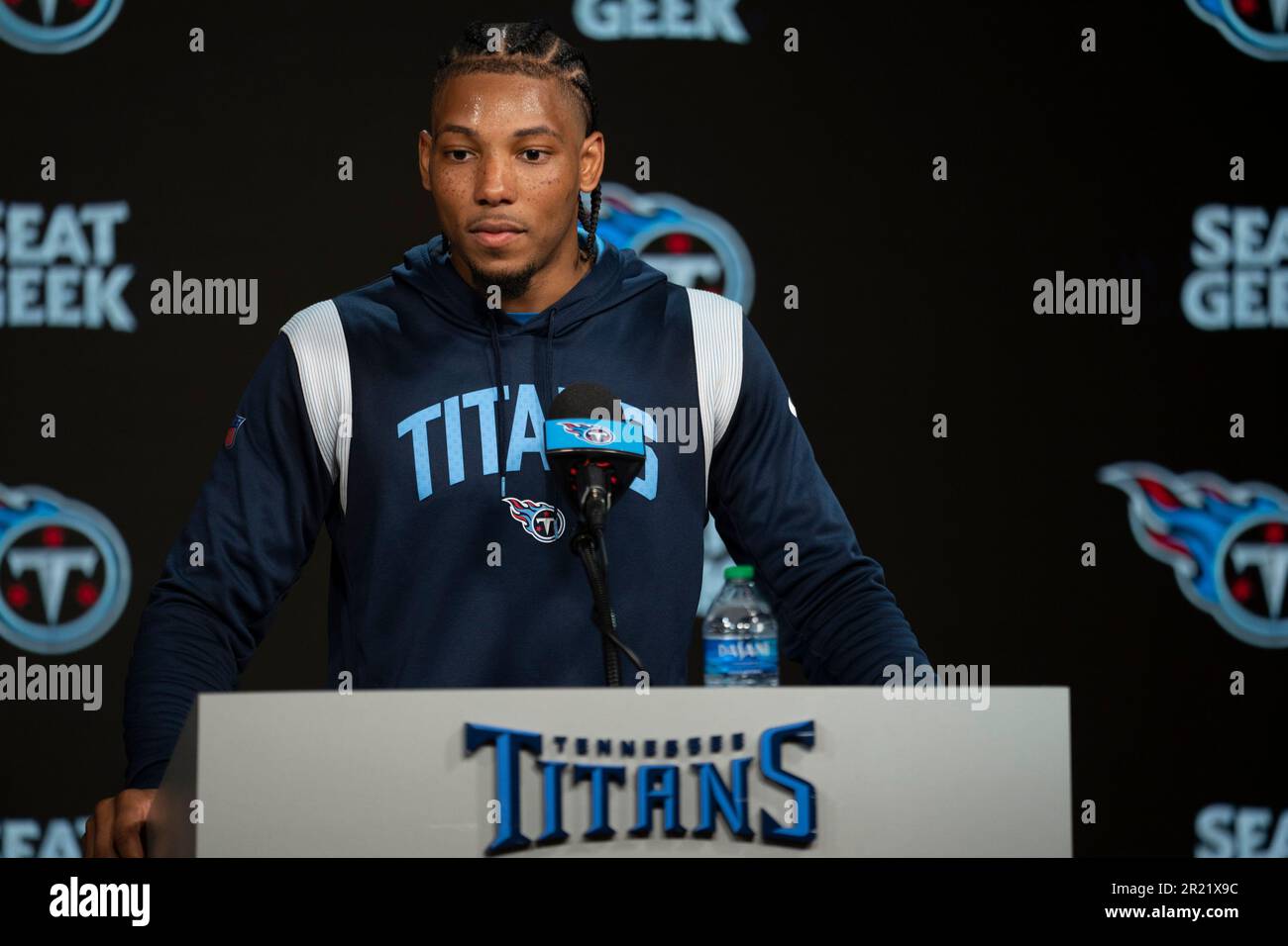 Tennessee Titans cornerback Sean Murphy-Bunting responds to questions from  reporters at the NFL football team's training facility, Tuesday, May 16,  2023, in Nashville, Tenn. (AP Photo/George Walker IV Stock Photo - Alamy