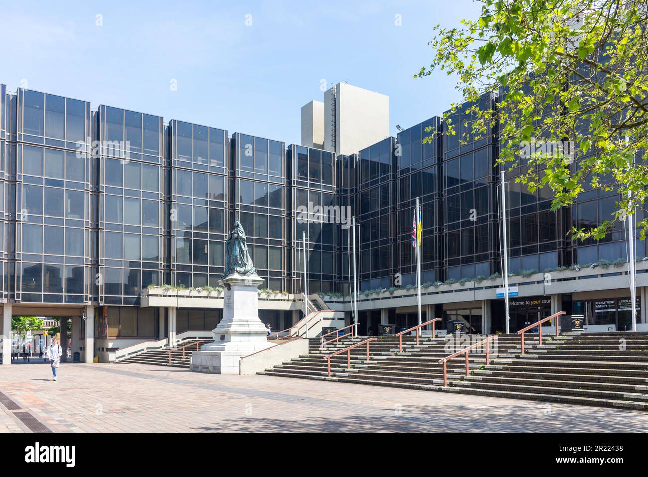 Portsmouth Council Civic Offices, Guildhall Square, Portsmouth ...