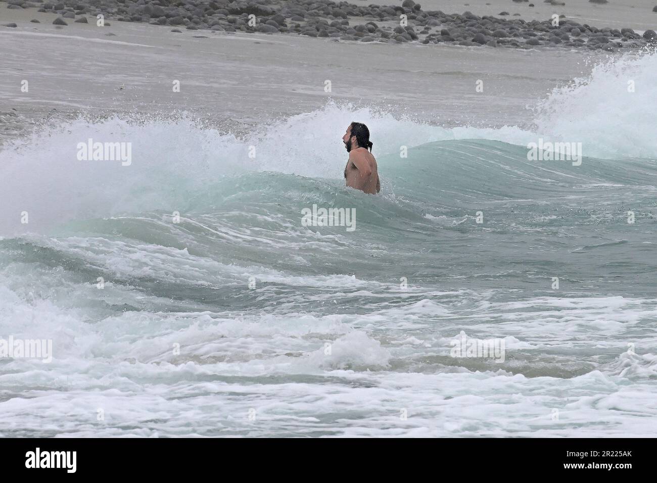 Pacific Grove, California, USA. 16th May, 2023. The water temperature was 55  Degrees Fahrenheit (12.8 Degrees Celsius) and neither of the.couple had wet  suits. This beach faces the North Pacific Ocean and