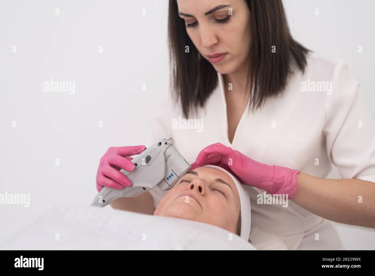 Smas procedure hi-res stock photography and images - Alamy