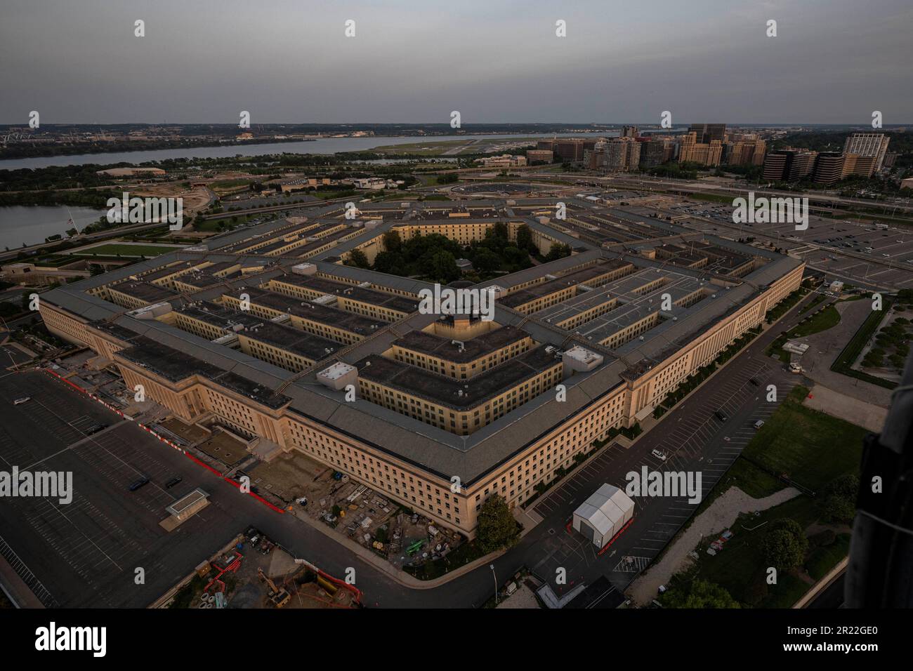 An aerial view of the Pentagon, Washington, D.C., May 15, 2023. (DoD photo by U.S. Navy Petty Officer 2nd Class Alexander Kubitza) Stock Photo