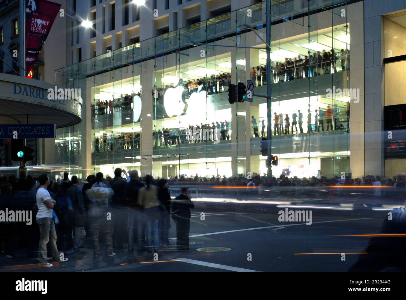 The official opening launch of Australia’s first Apple store, situated on George Street, the main road through the Sydney CBD. Some consumers had stood in line for more than 24 hours to be among the first to visit the new store. Sydney, Australia, 19 June 2008. Stock Photo