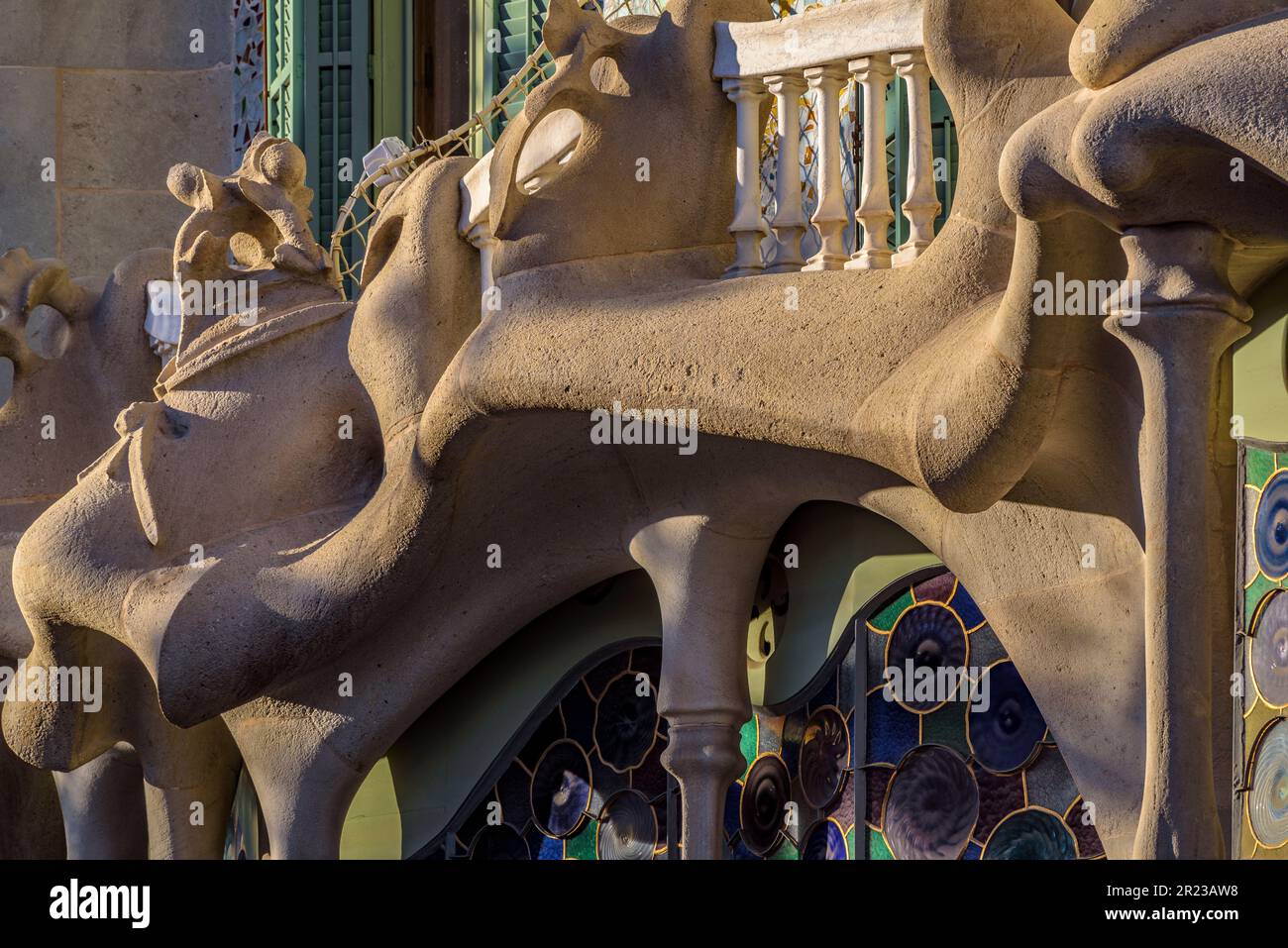 Casa batllo gaudi barcelo hi-res stock photography and images - Alamy