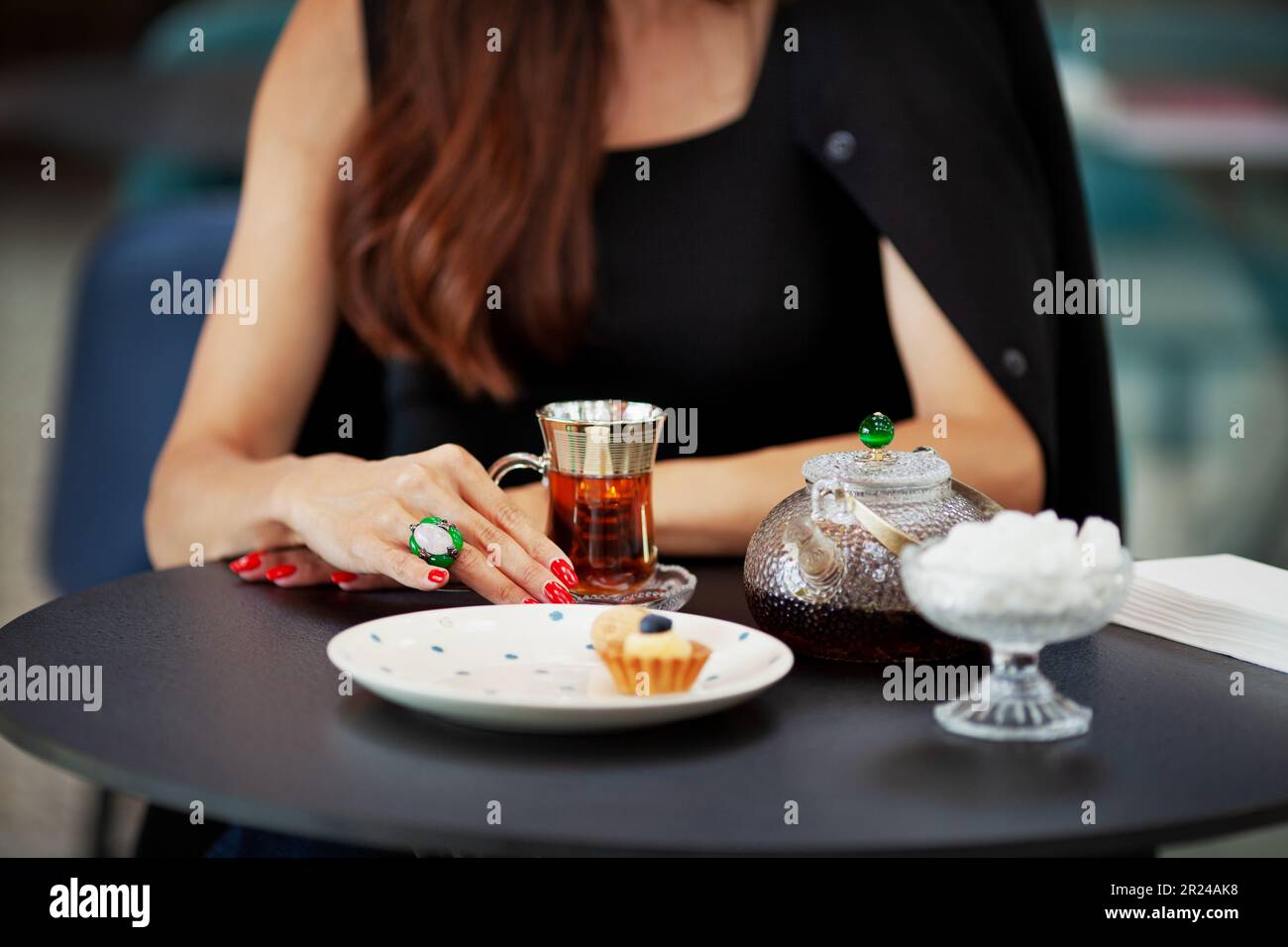 Lady at the tea table hi-res stock photography and images - Alamy