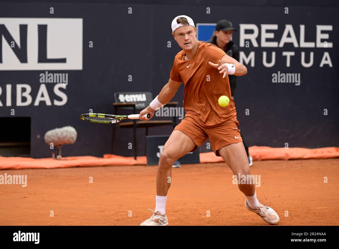 Serbia's Novak Djokovic shouts during the quarter final match against  Denmark's Holger Rune at the Italian Open tennis tournament, in Rome,  Wednesday, May 17, 2023. (AP Photo/Gregorio Borgia Stock Photo - Alamy