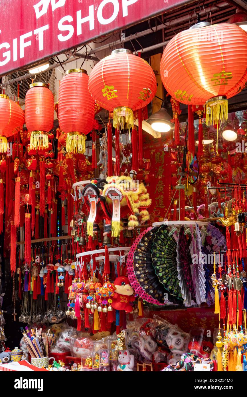 Chinatown Gift Shop Offers A Variety Of Souvenirs 2023 New York City chinatown-gift-shop-offers-a-variety-of-souvenirs-2023-new-york-city