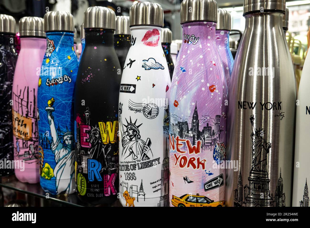 Souvenir shops in New York City are popular, 2023, USA Stock Photo Alamy