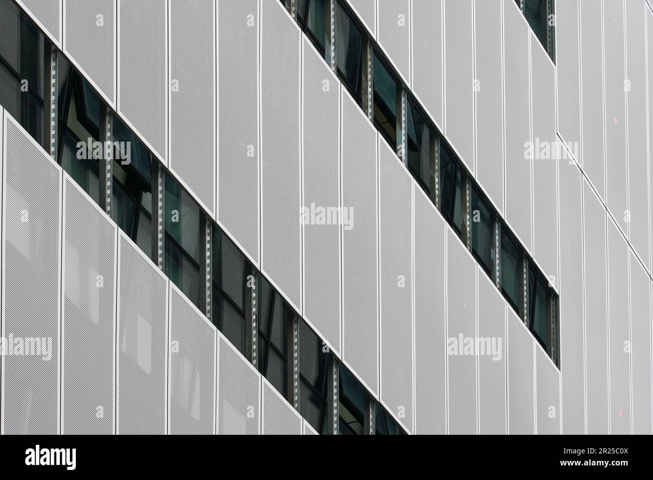 Facade patterns hi-res stock photography and images - Alamy