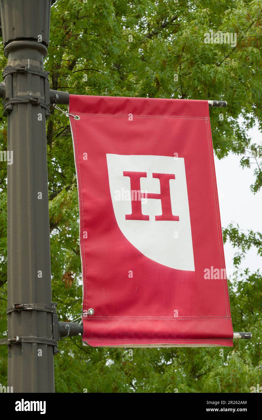 ST. PAUL, MN, USA - MAY 16, 2023: Campus banner at Hamline University. Stock Photo