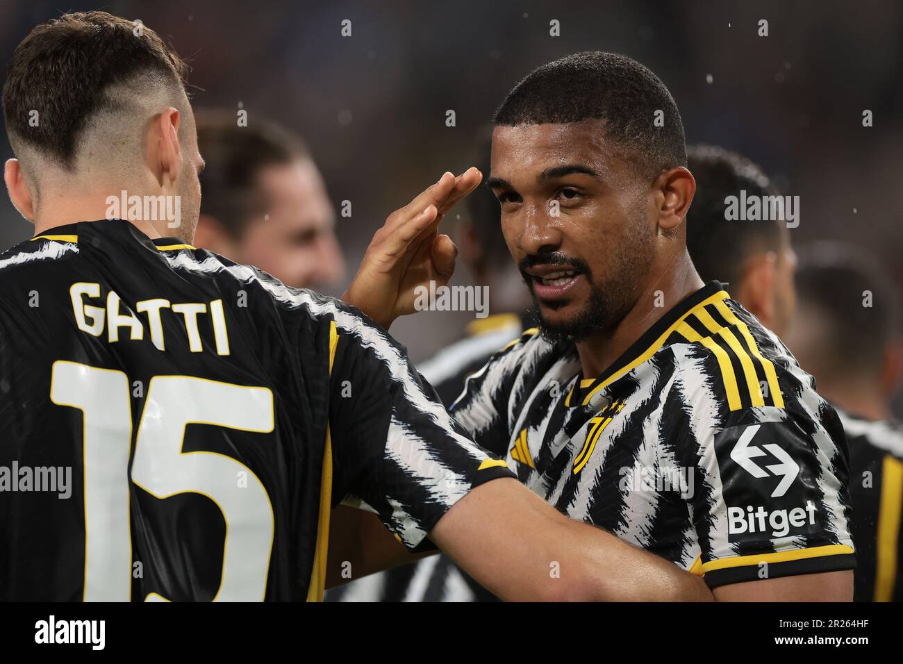 Gleison Bremer of Juventus FC (c) celebrates with teammates after scoring  the goal of 2-0 during the Serie A football match between Juventus FC and  US Stock Photo - Alamy