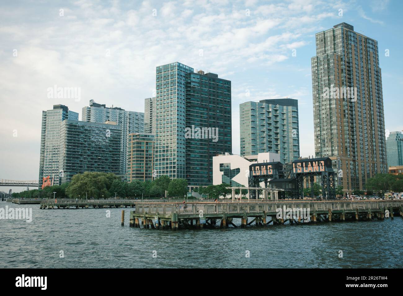 Piers long island sign hi-res stock photography and images - Alamy