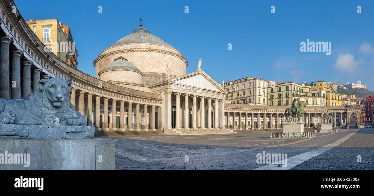 Neaples - The Basilica Reale Pontificia San Francesco da Paola  - Piazza del Plebiscito square. Stock Photo
