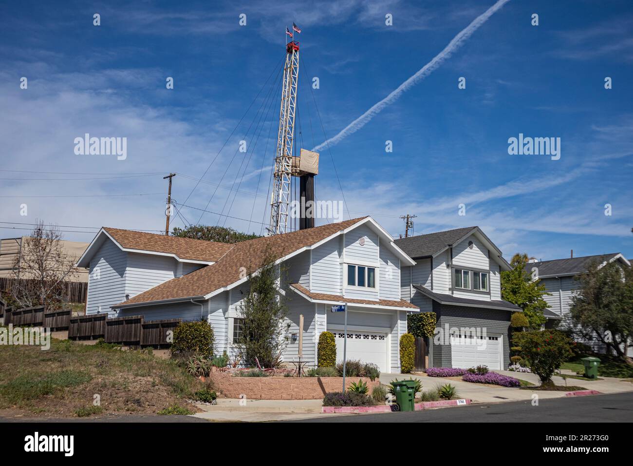 Residences next to Natural gas production facility operating on