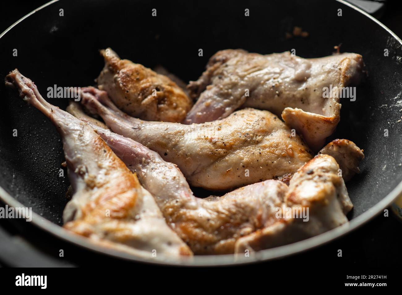 Skillet Rabbit Rustic pot rabbit stew hi-res stock photography and images - Alamy