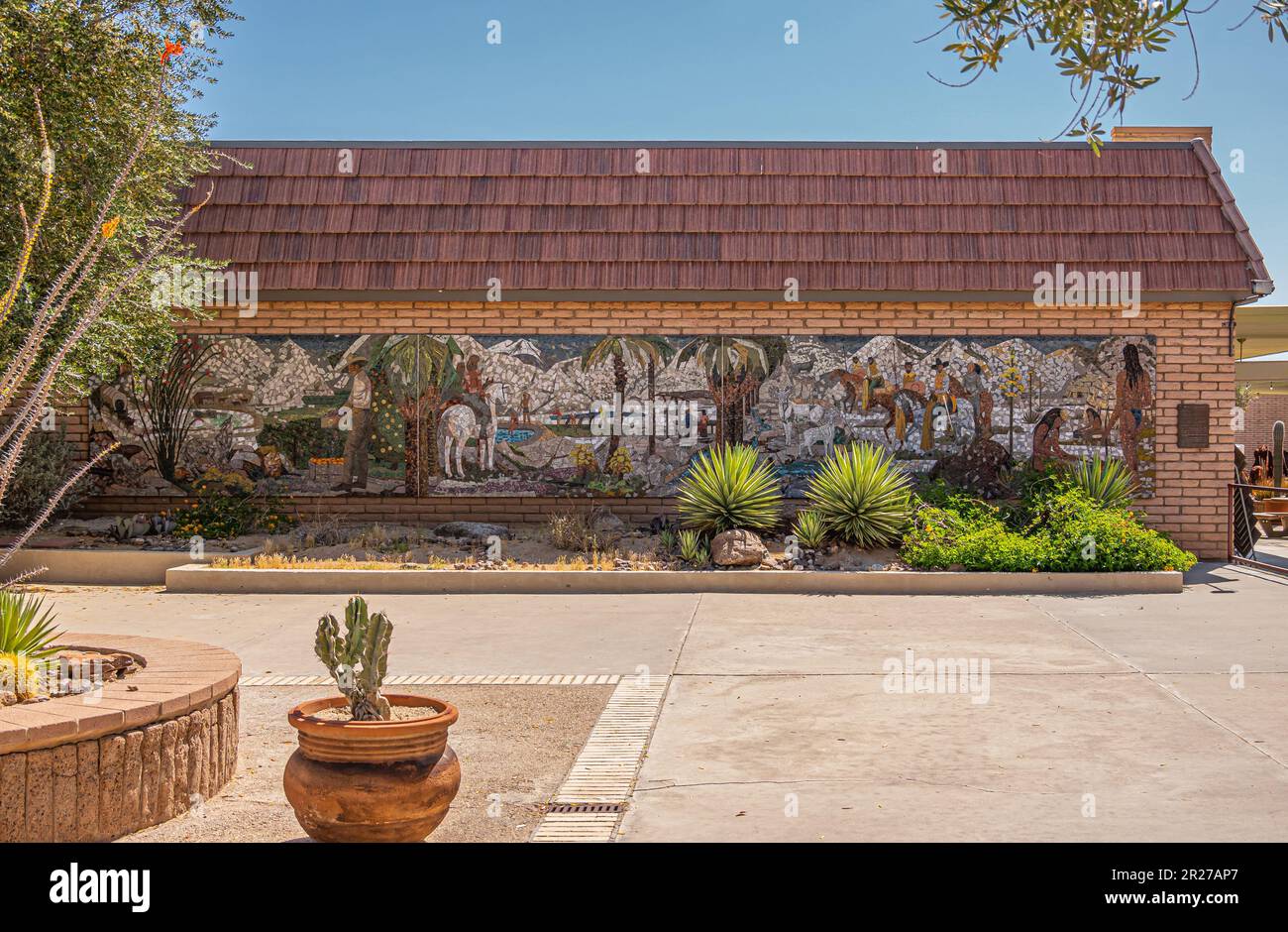 Springs retail park hires stock photography and images Alamy