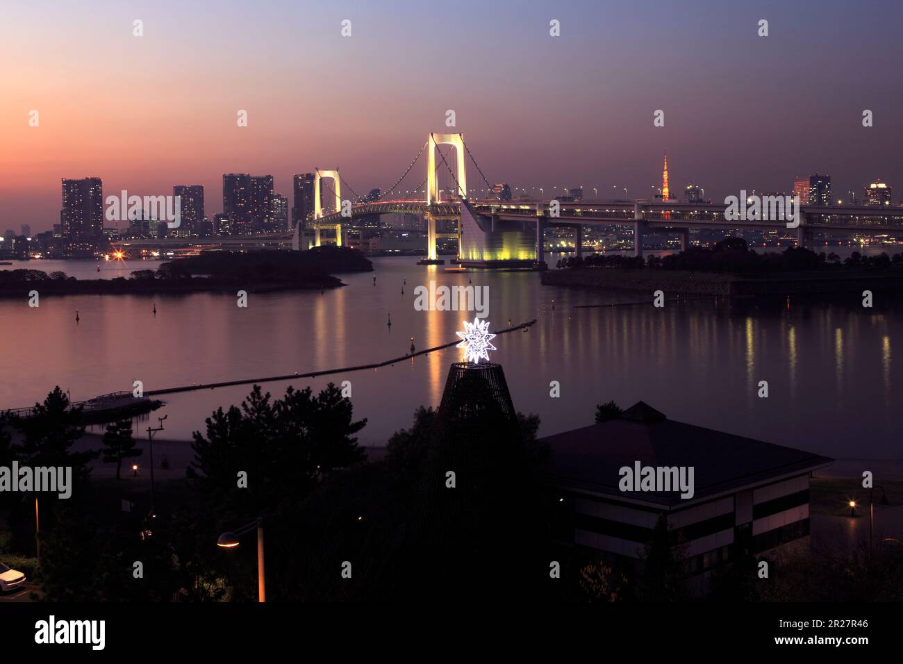 Odaiba Christmas and Rainbow Bridge Stock Photo Alamy