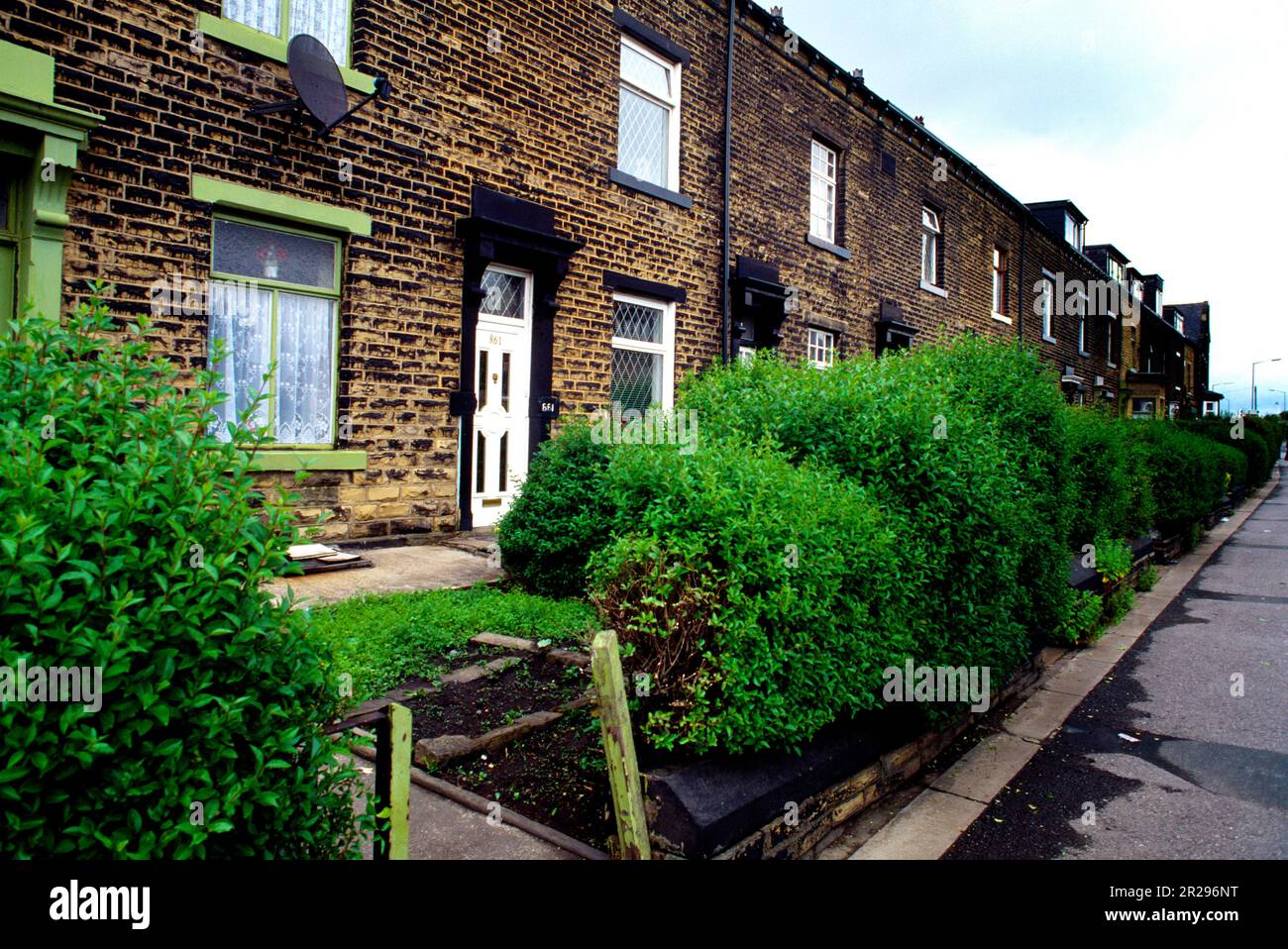 Bradford Yorkshire England Old Inner City Area Terraced Housing Stock Photo