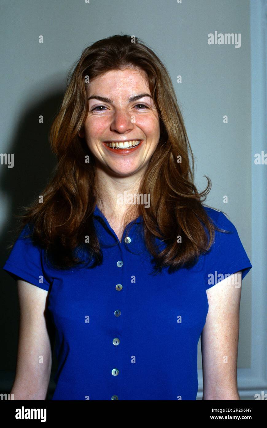 Portrait happy smile woman hi-res stock photography and images - Alamy