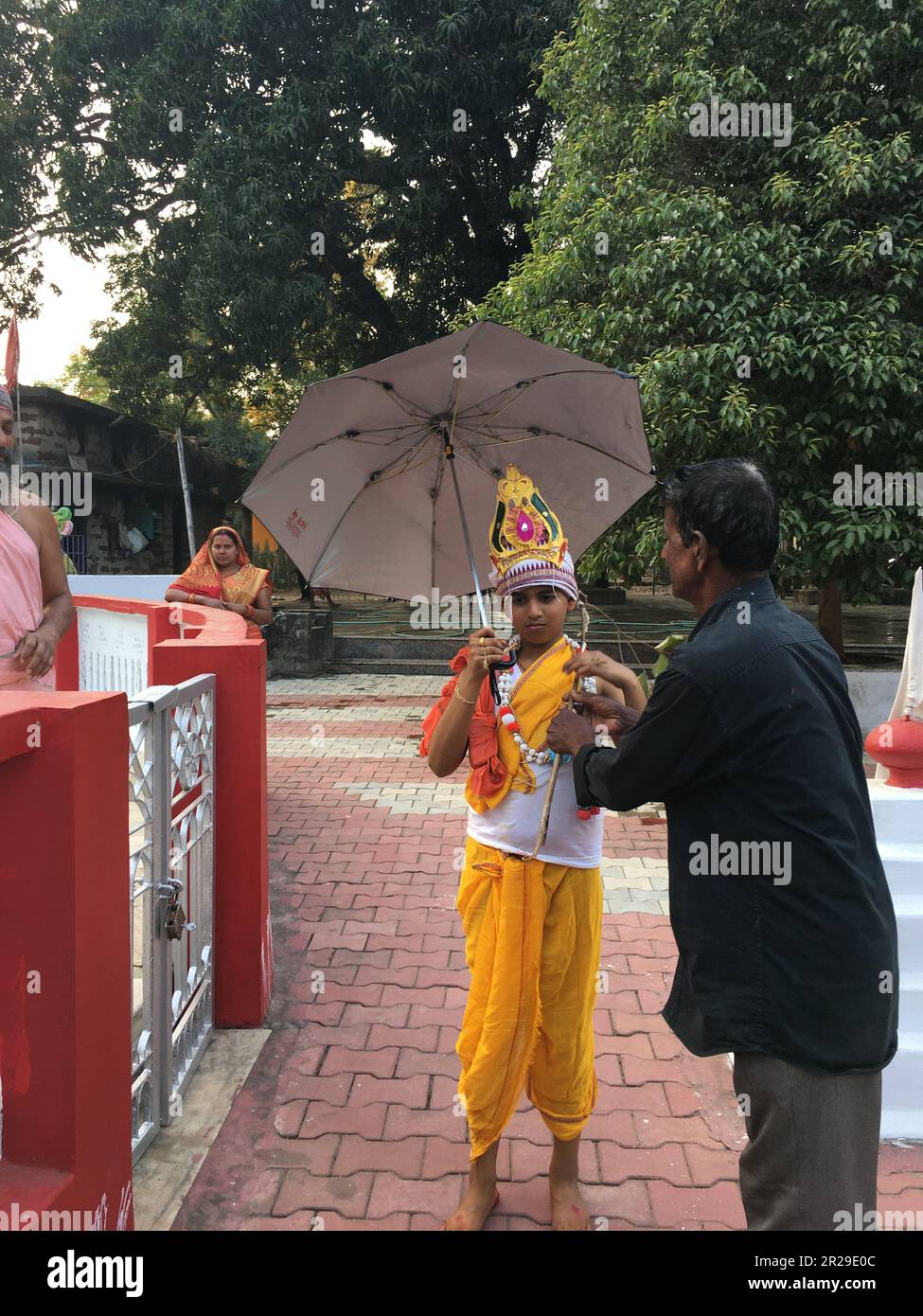 Hindu brahmin Upanayana or The sacred thread ceremony. His entry into ...