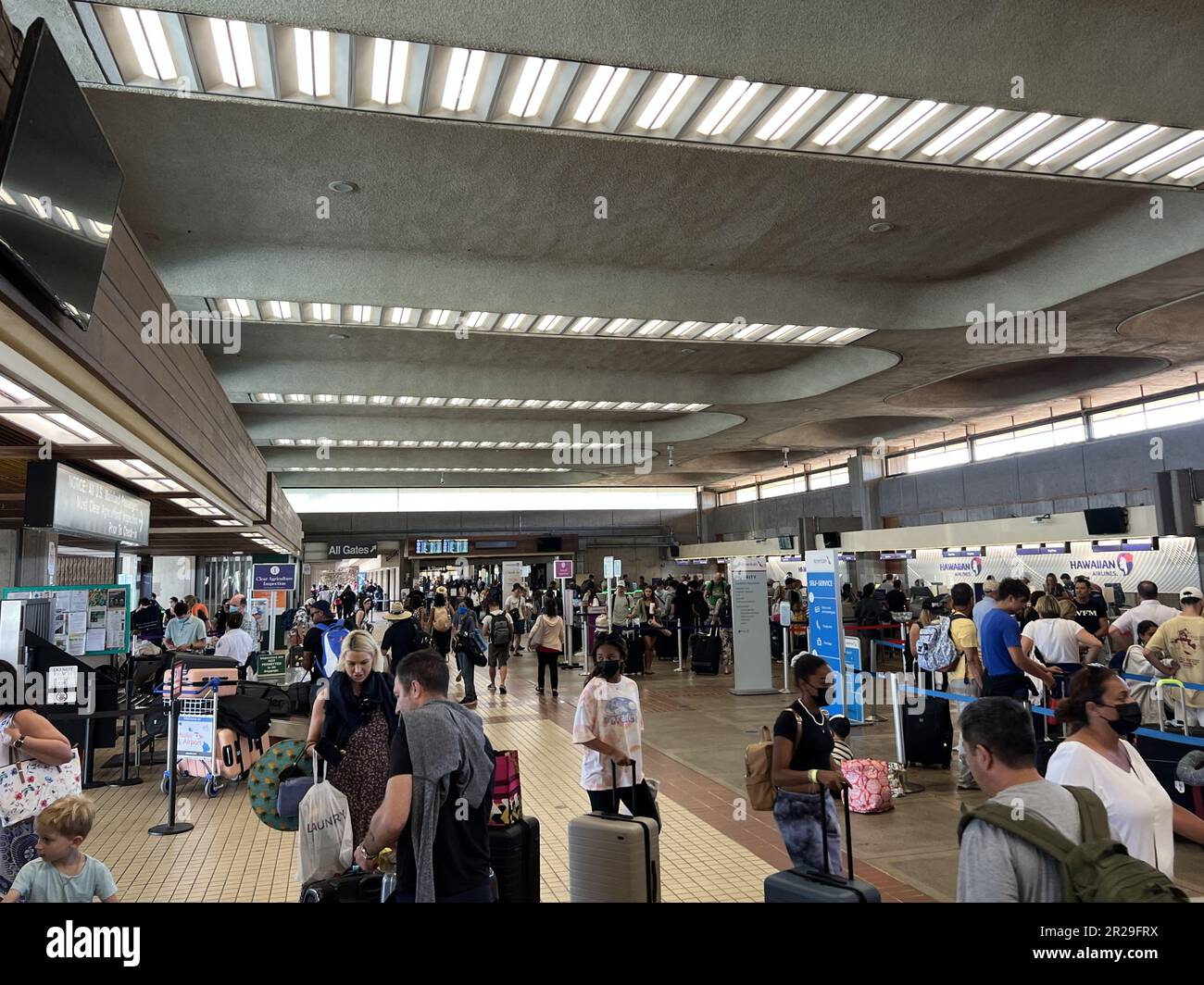 Ogg airport hi-res stock photography and images - Alamy