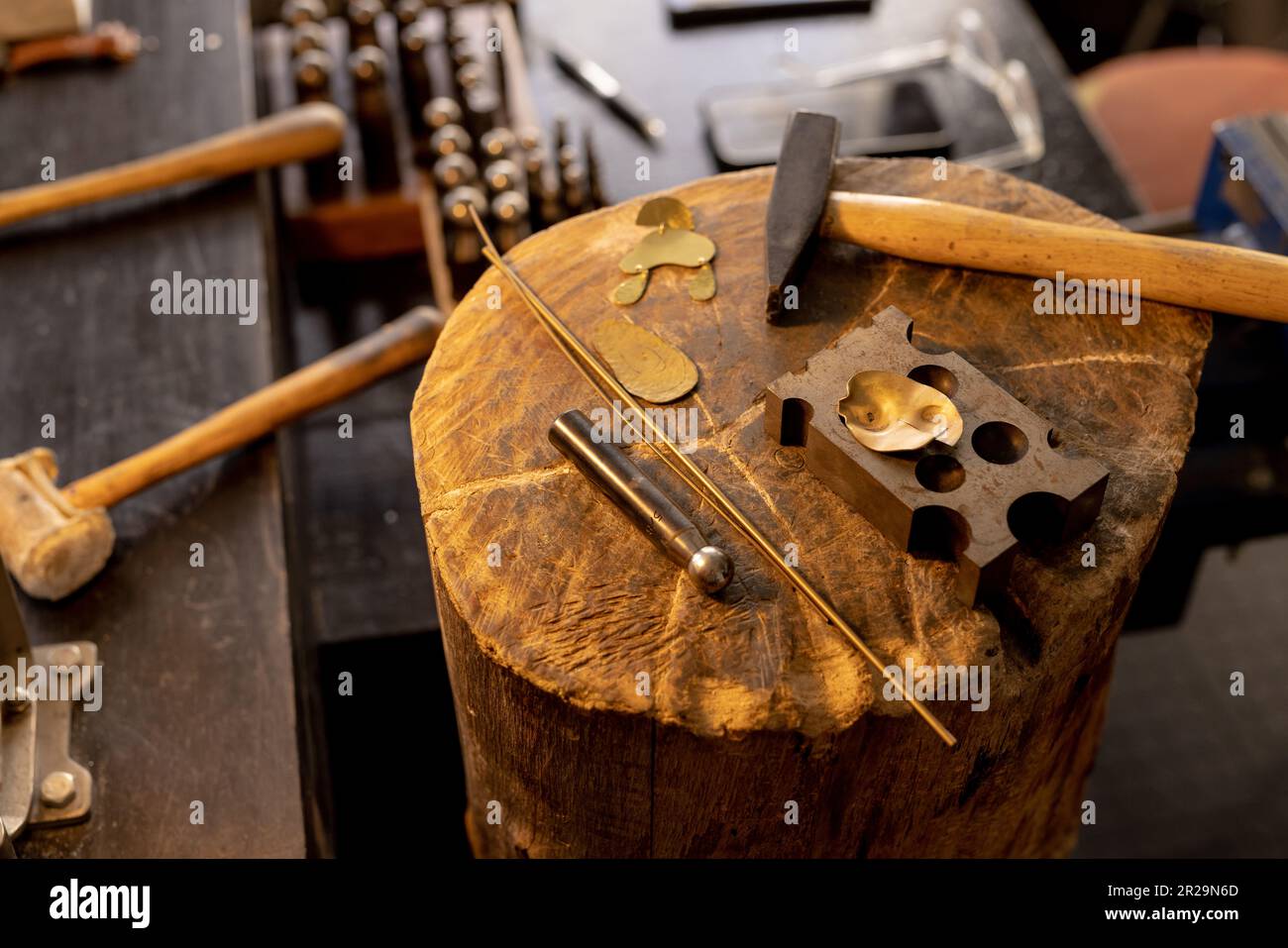 Jewellery tools hi res stock photography and images Alamy
