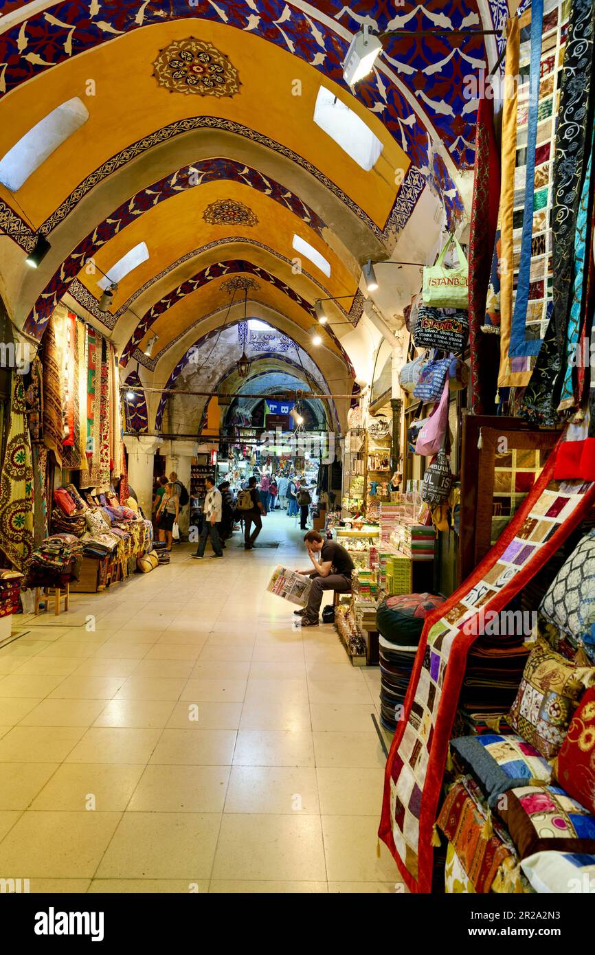 Istanbul Turkey. The Grand Bazaar covered market Stock Photo Alamy