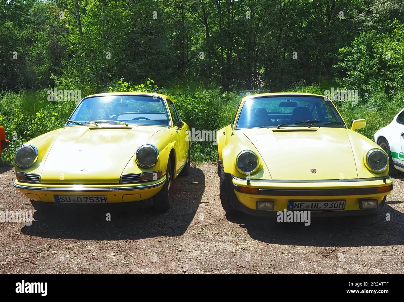 Classic porsche race cars hi-res stock photography and images - Alamy