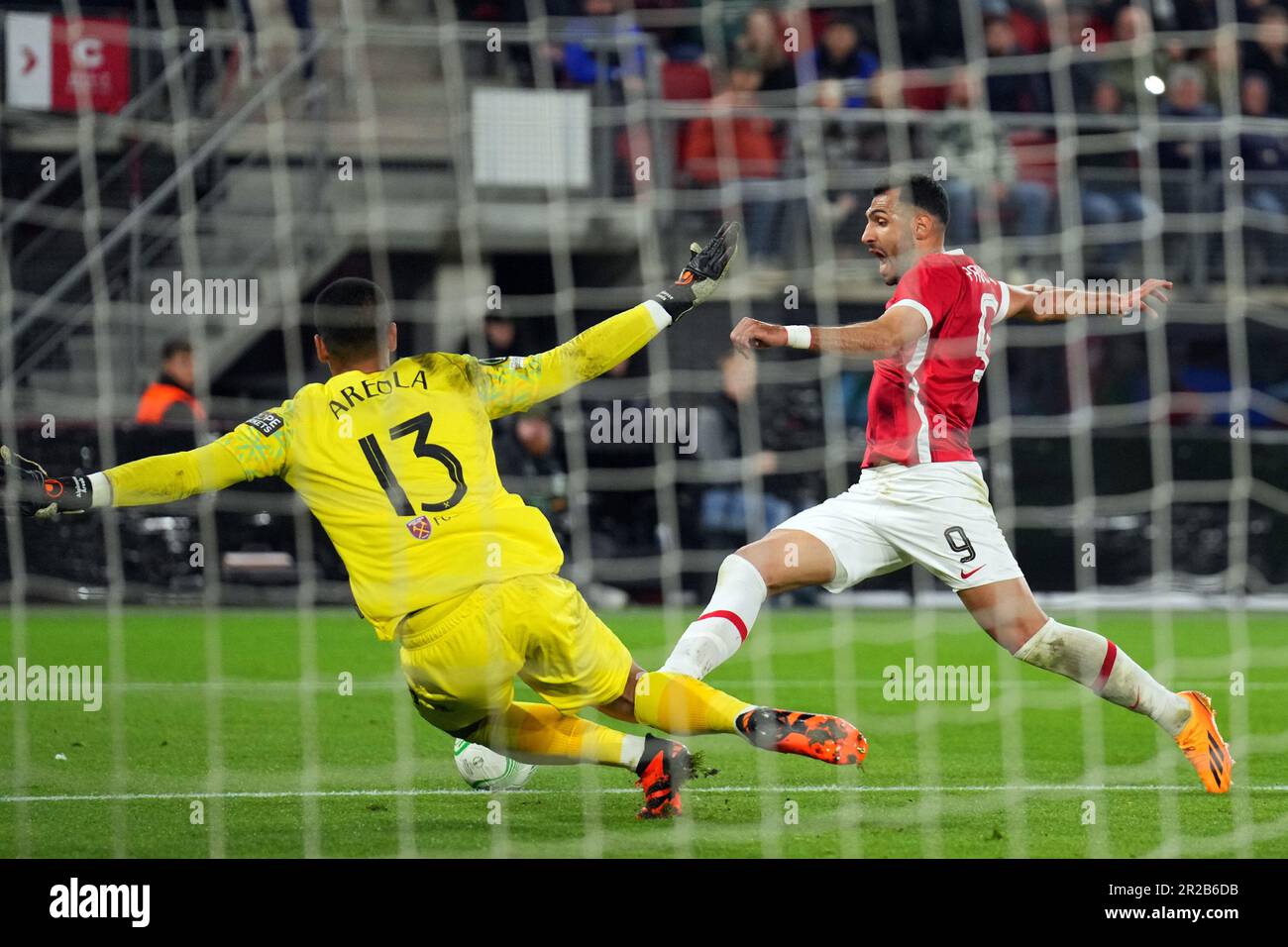 ALKMAAR (lr) West Ham United FC goalkeeper Alphonse Areola, Vangelis