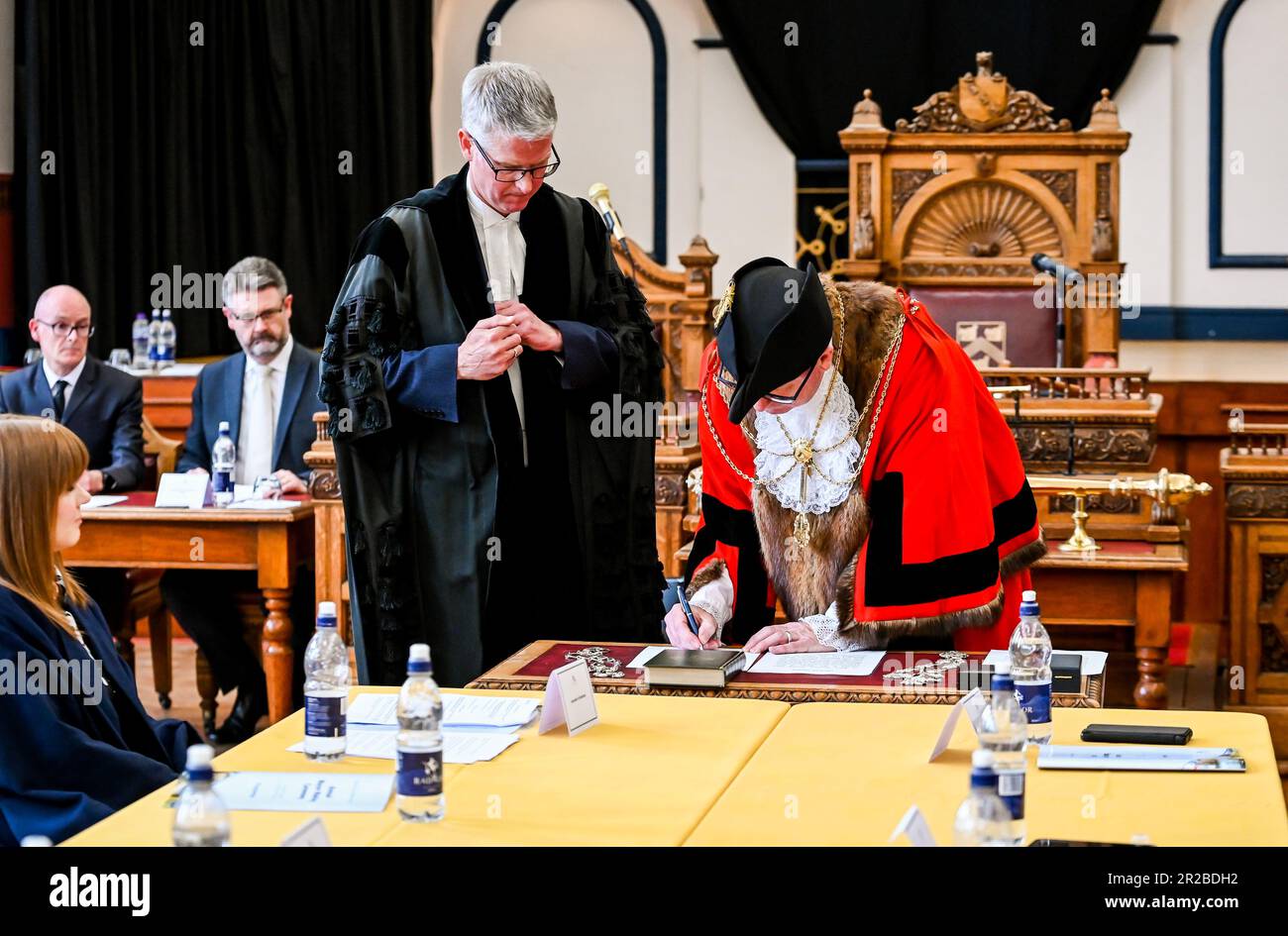 Grimsby, UK, 18th May, 2023. Councillor Ian Lindley is sworn in as
