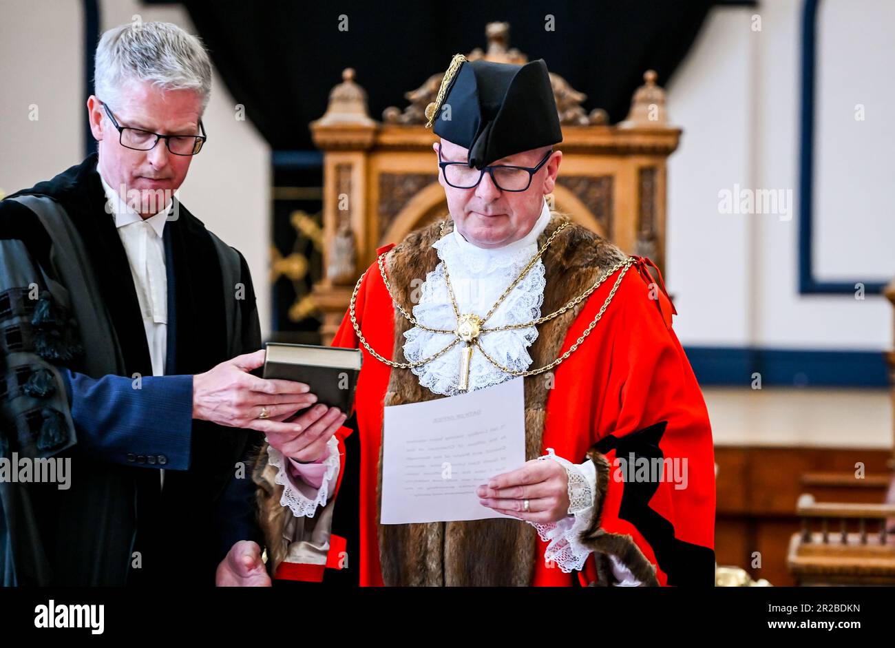 Grimsby, UK, 18th May, 2023. Councillor Ian Lindley is sworn in as