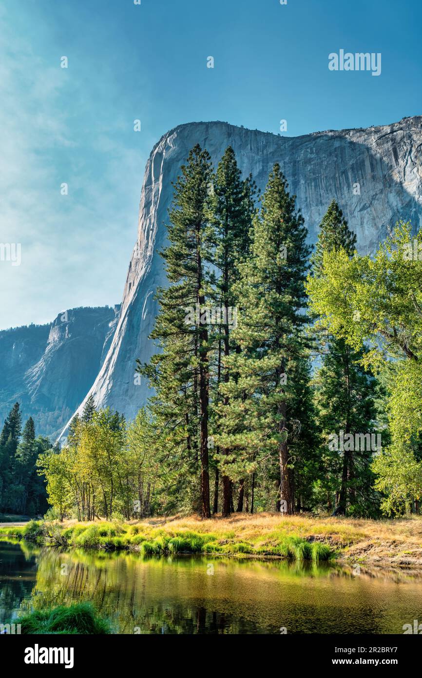 Yosemite valley national park hi-res stock photography and images - Alamy