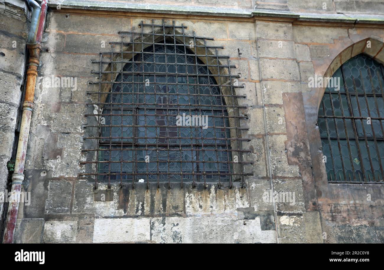 Barred window - Saint-Severin, Paris Stock Photo