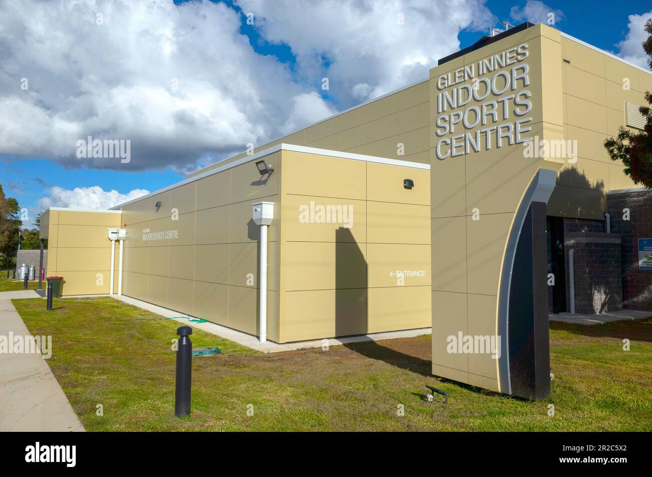 Glen Innes Indoor Sports Centre Stock Photo Alamy