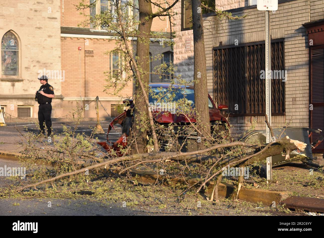 Vehicle crashes hires stock photography and images Alamy