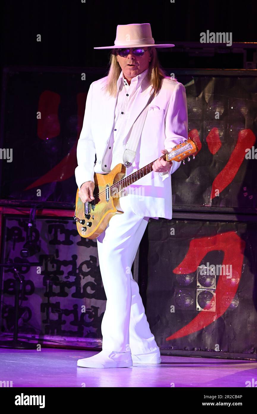 New York, USA. 18th May, 2023. Cheap Trick lead singer Robin Zander