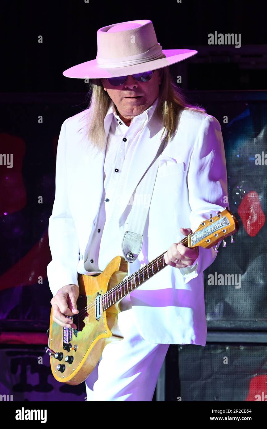 New York, USA. 18th May, 2023. Cheap Trick lead singer Robin Zander