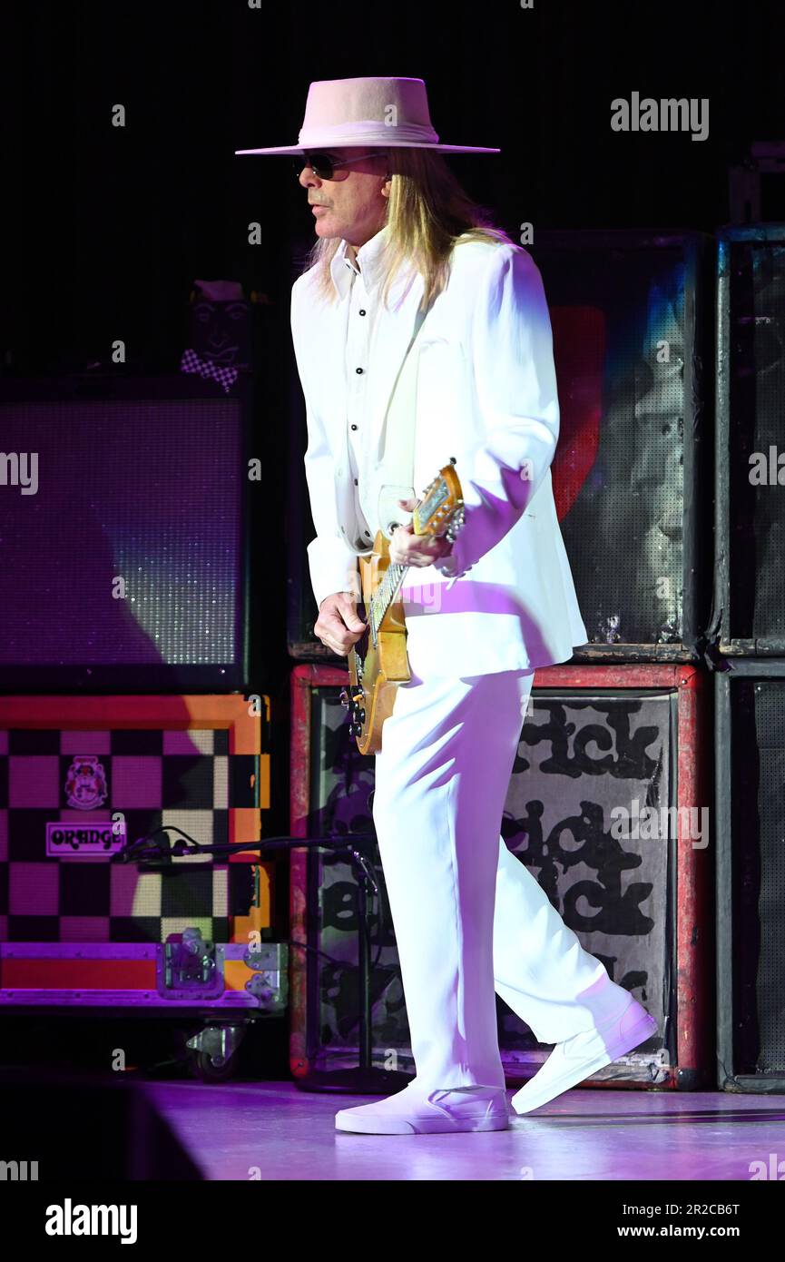 New York, USA. 18th May, 2023. Cheap Trick lead singer Robin Zander