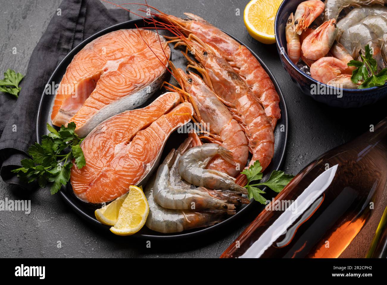 Banquet cuisine lobster seafood hi-res stock photography and images - Alamy