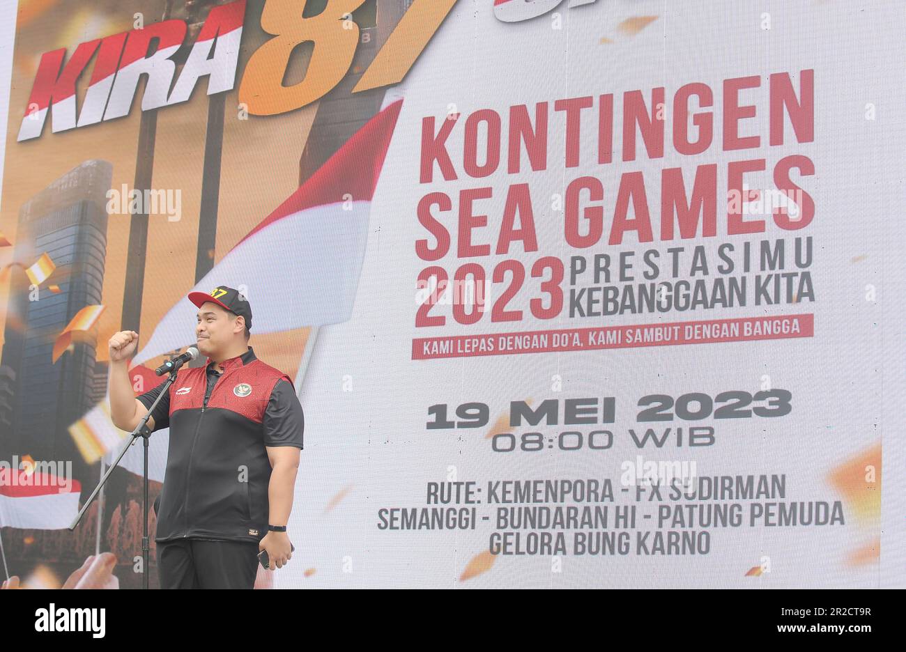 May 19, 2023, Senayan, Jakarta, Indonesia: Indonesian youth sports minister Dito Ariotedjo gave his appreciation to all contingent athletes who excel at the 2023 SEA Games before taking part in the victory parade on Jalan Sudirman, Jakarta, on May 19 2023. The Indonesian contingent at the 2023 SEA Games won a total of 87 gold, 80 silver and 109 bronze medals. The Ministry of Youth and Sports (Kemenpora) appreciates the achievements of Indonesian athletes at the 2023 SEA Games by celebrating this success with a champion parade. (Credit Image: © Dasril Roszandi/ZUMA Press Wire) EDITORIAL USAGE O Stock Photo